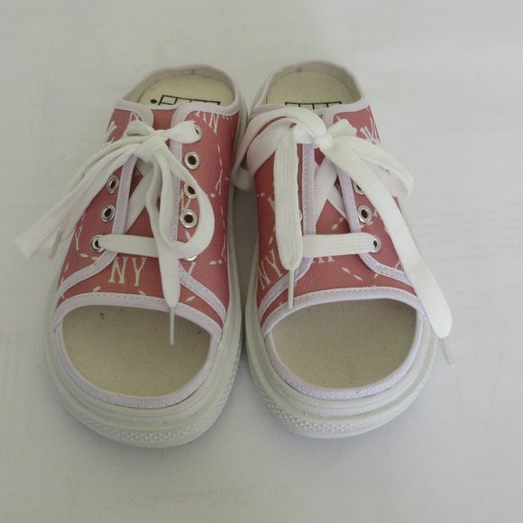 MLB PLAYBALL ORIGIN MULE NEW YORK YANKEES Pink size 38 / Us size 7 - Picture 1 of 9